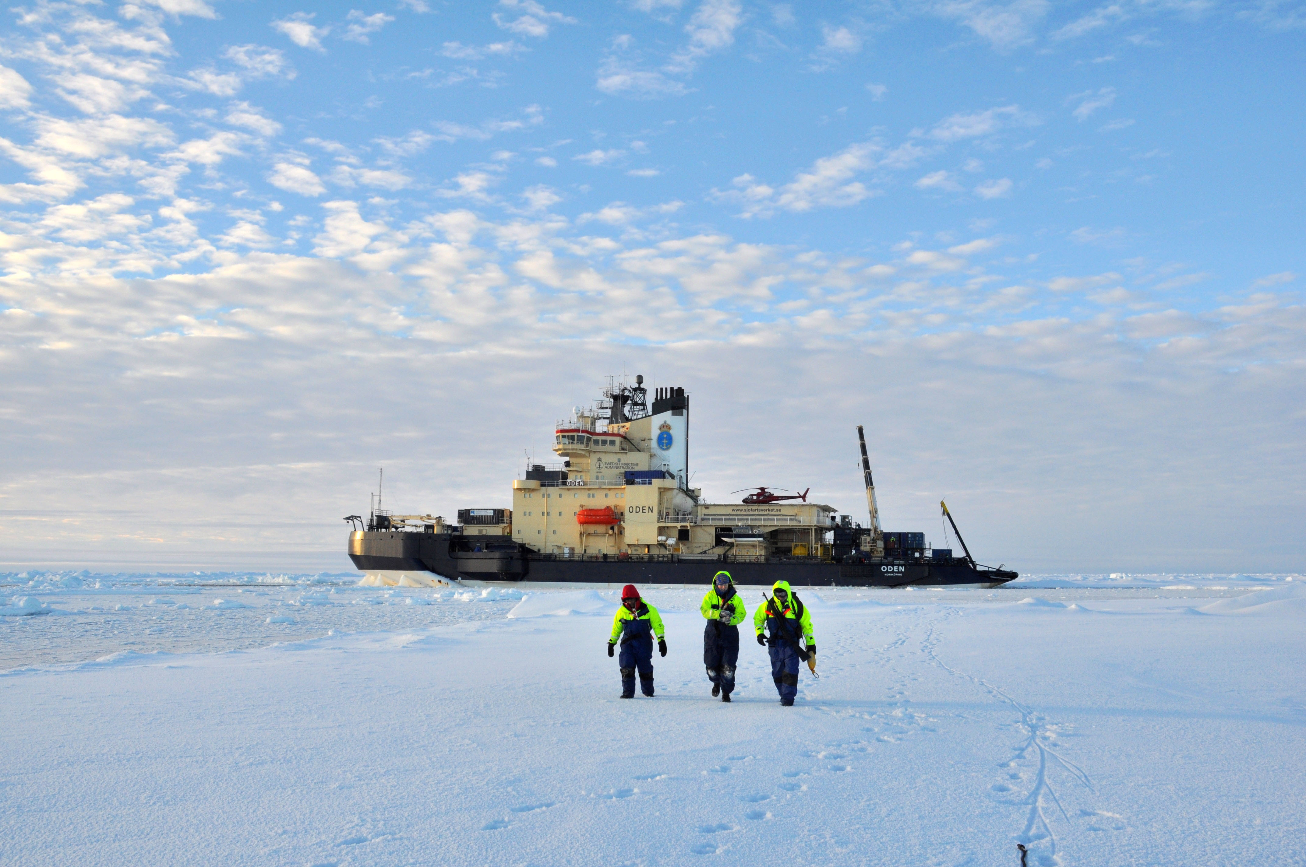 al-20161-oden-ice-station (1).jpg