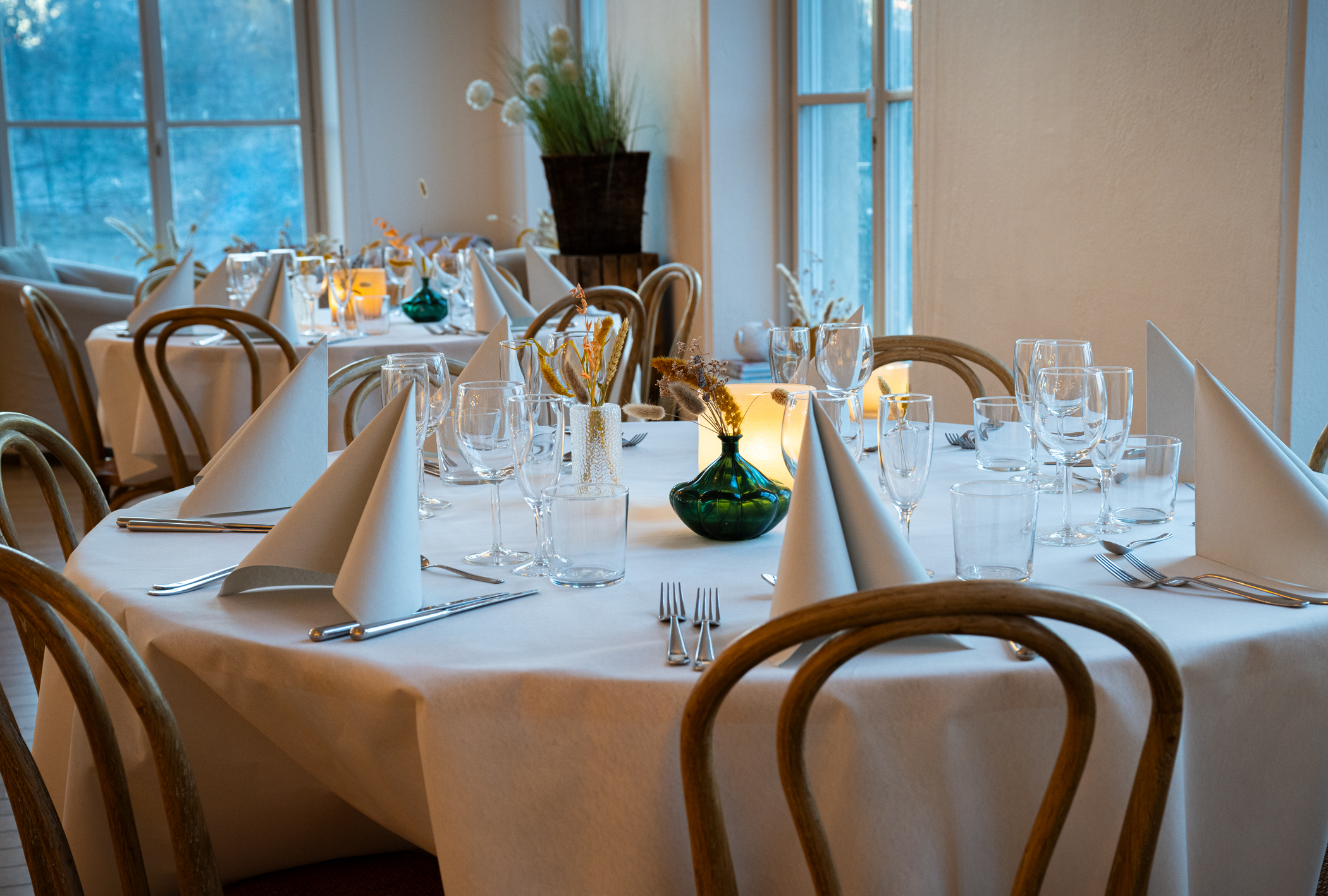 Ett dukat bord i Sjöhistoriskas café