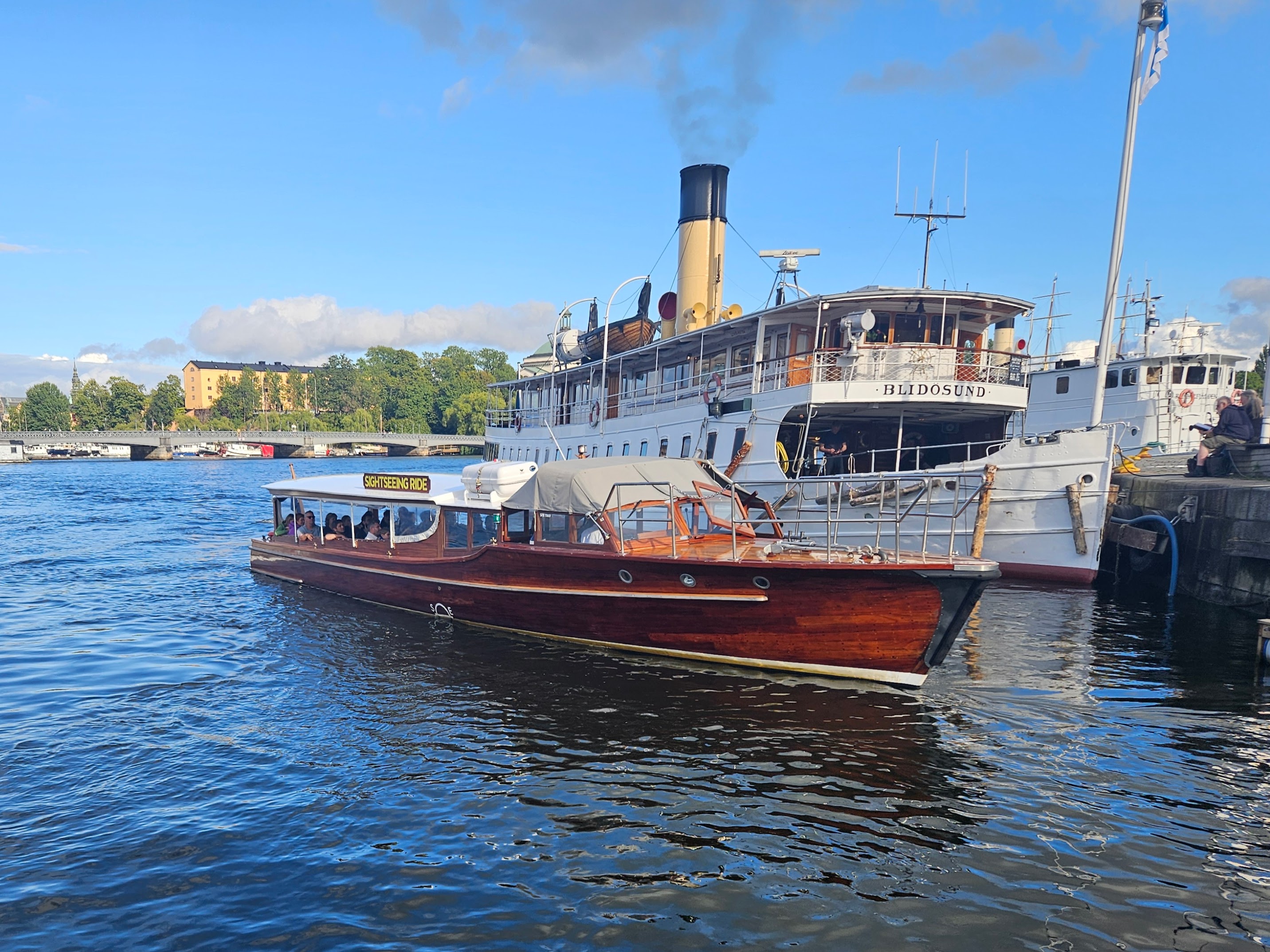 Taxi-och turistbåten Stockholm.